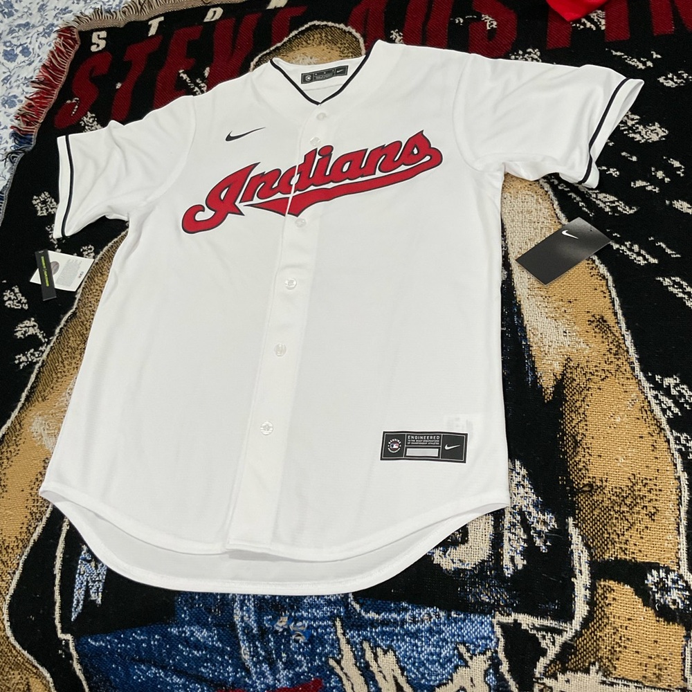 Nike White mlb Cleveland Indians jersey medium nwt
